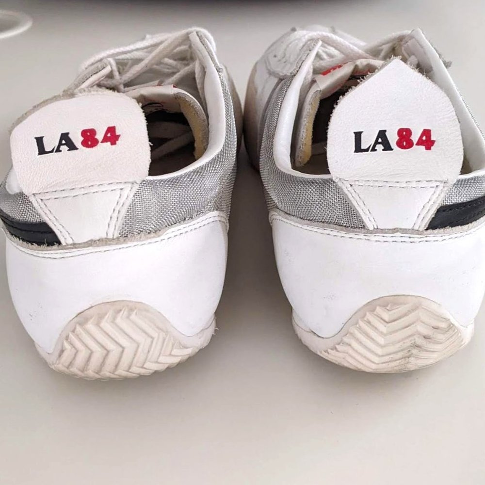 Onitsuka Tiger by ASICS LA84 / White-black-red / Size 9